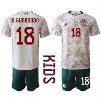 Fotballdrakt Barn Mexico Andres Guardado #18 Bortedraktsett VM 2022 Kortermet (+ Korte bukser)
